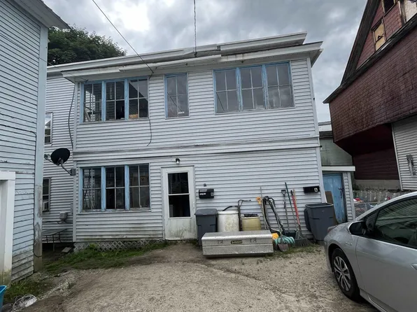 13 Sullivan Street, Newport, NH 03773