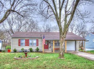 317 N Peck Dr, Independence, MO 64056