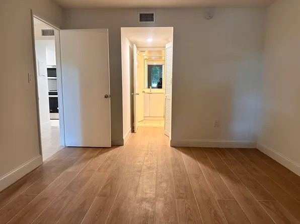 1500 Brickell Ave, Miami, FL 33129