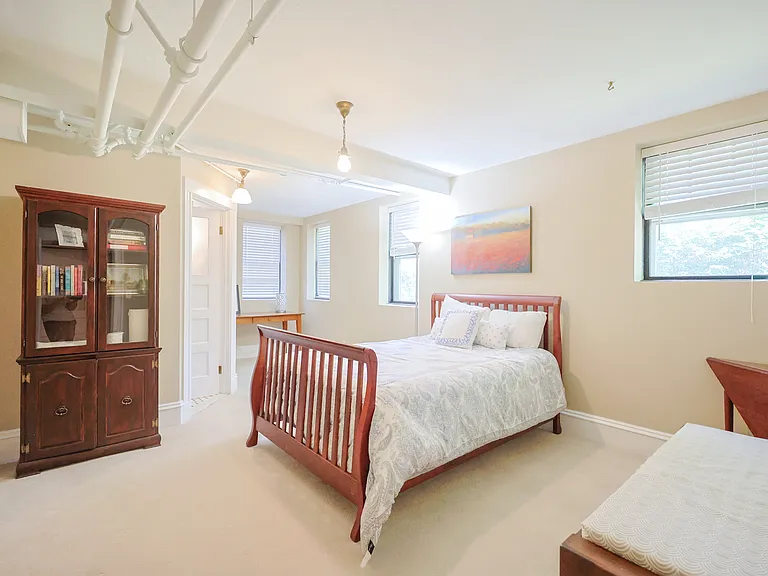 27 Chesterfield Rd — Photo 23