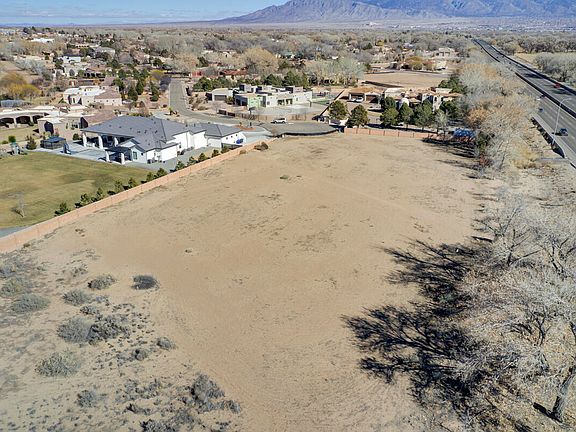 4th image of 9201 Black Farm Ln NW