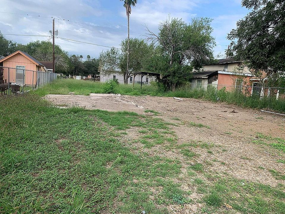 1st image of 3301 E Efrain St
