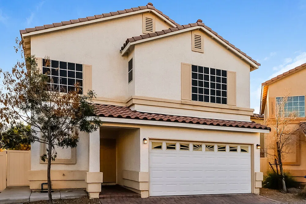 3 bed, 2.5 bath, 1526 sqft, $2,060 — Photo 4