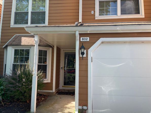 602 Danbury Ct