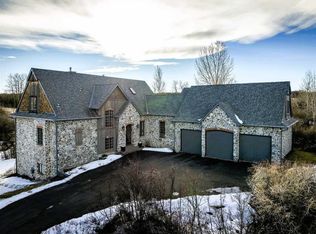 11 N Wolfwillow Ln, Rocky View County, AB T3Z 1B4