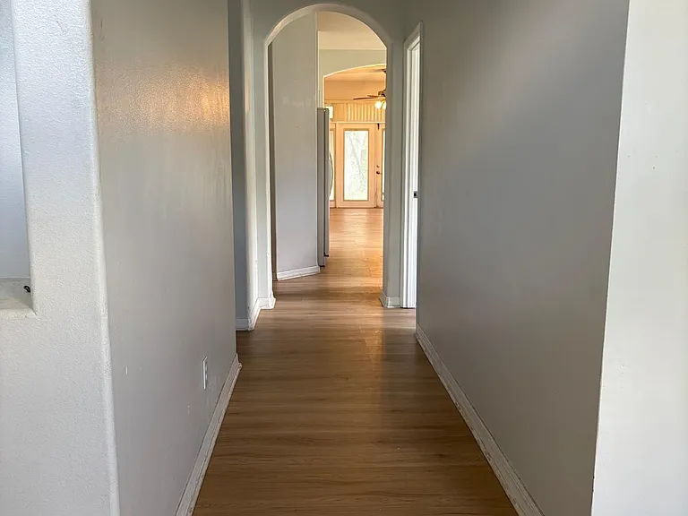696 Carrigan Woods Trl — Photo 6