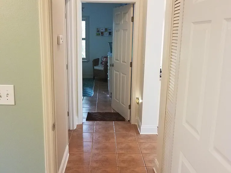 hallway between bedrooms