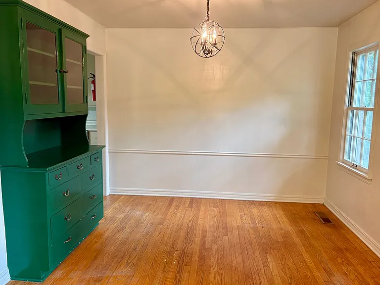 5305 N Walker Ave — Photo 3