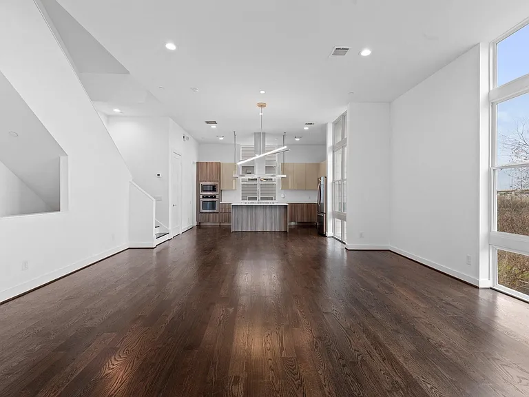 5915 E Post Oak Ln — Photo 9