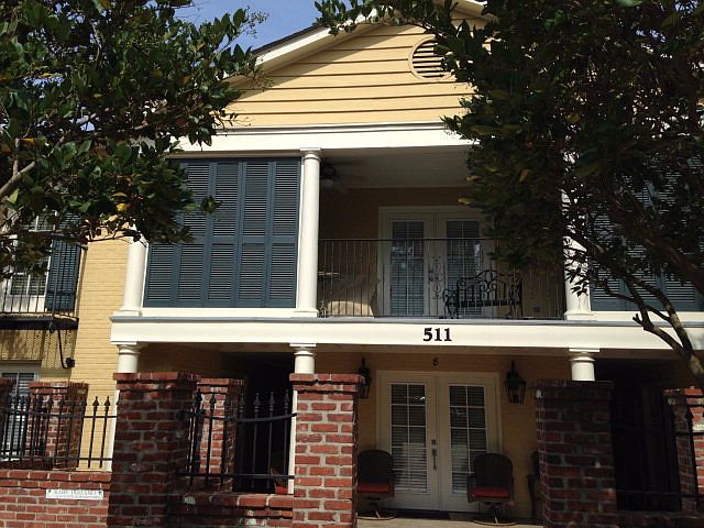 1st image of 511 Van Buren Ave Unit 9
