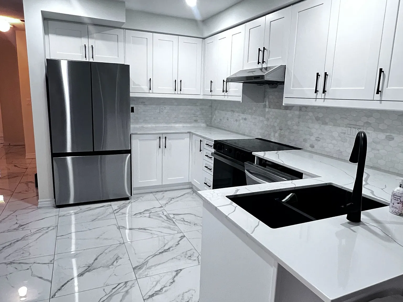 8 bed, $2,950 — Photo 4