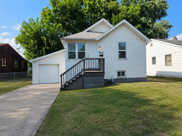 2663 E 23rd St, Granite City, IL 62040