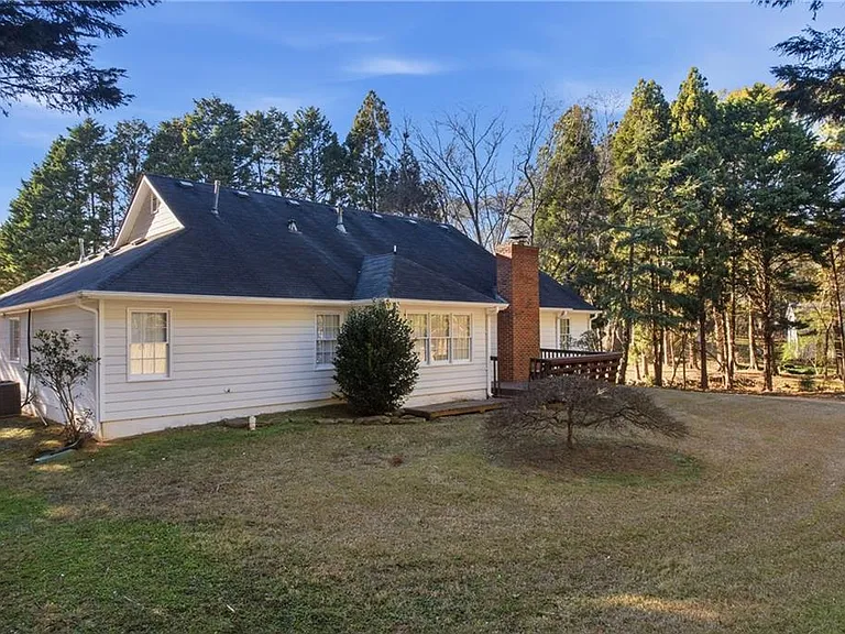 2110 Meadow View Ct — Photo 40