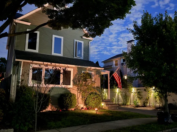 (undisclosed Address), Larchmont, NY 10538