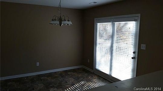 2nd image of 411 Caswell Ave