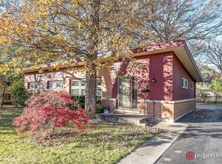 621 County Line Rd, Highland Park, IL 60035