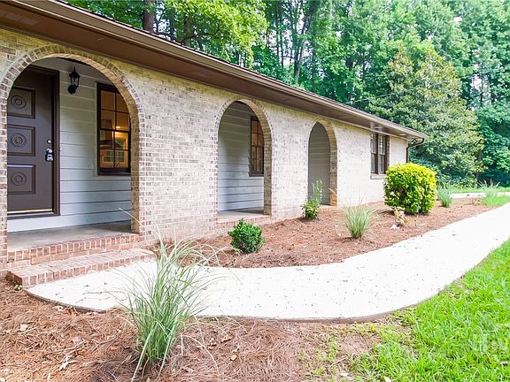 5th image of 1191 Arrowhead Road