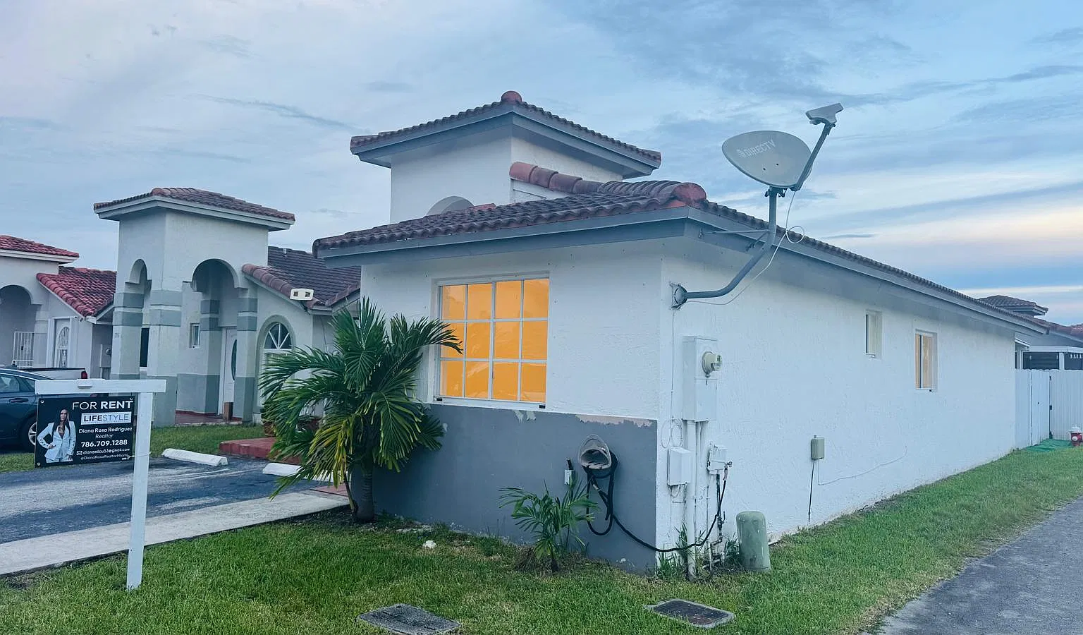 3 bed, 2.0 bath, 1170 sqft, $3,500 — Photo 2