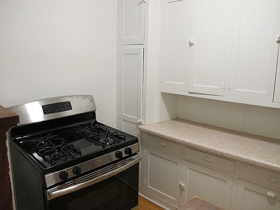 5th image of 1847 Randolph Ave APT 104