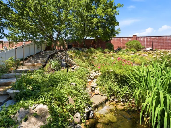 1684 E Pheasant Brook Rd, Sandy, UT 84092