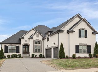 1104 Yearling Pl, Gallatin, TN 37066