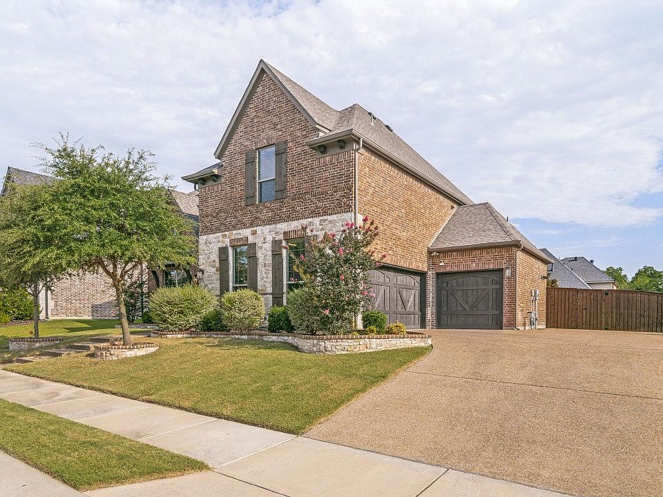 1st image of 1001 Foxhall Dr