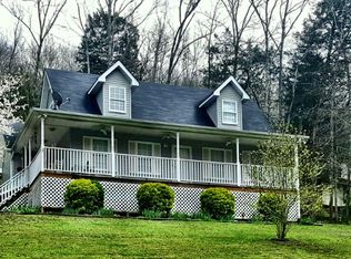 185 Waggoner St, Carthage, TN 37030