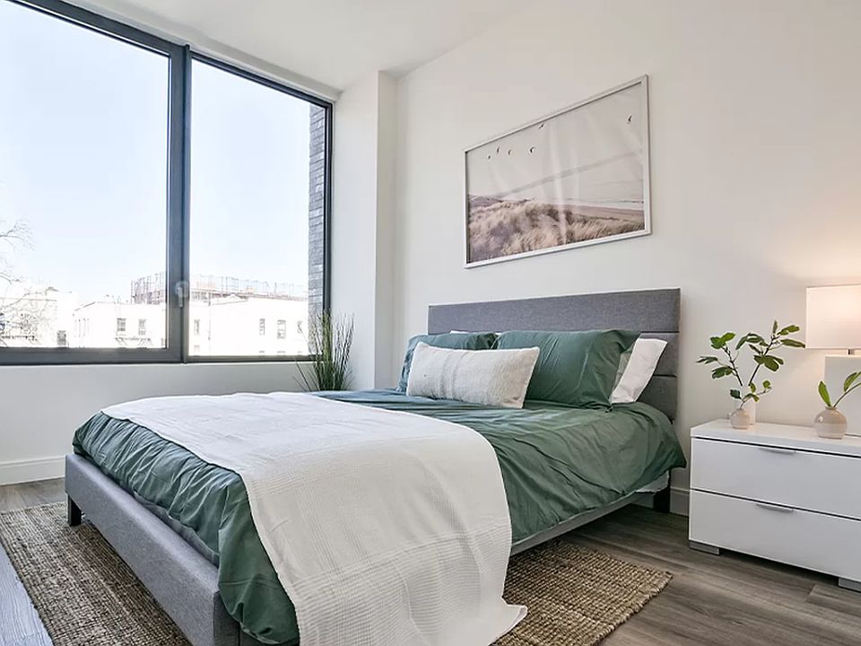 1st image of 156 Clarkson Ave #2H
