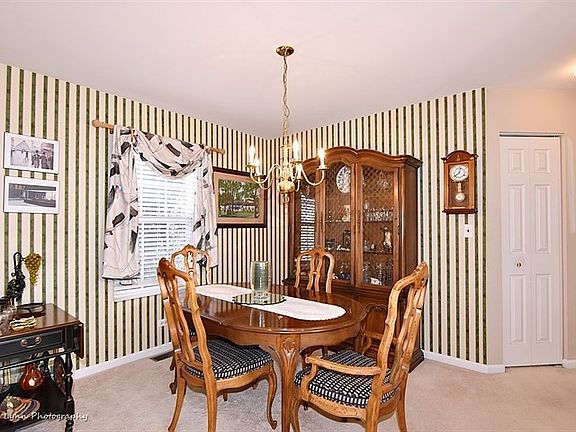 5th image of 2888 Caldwell Ln