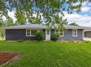 2902 14th Ave, Marion, IA 52302