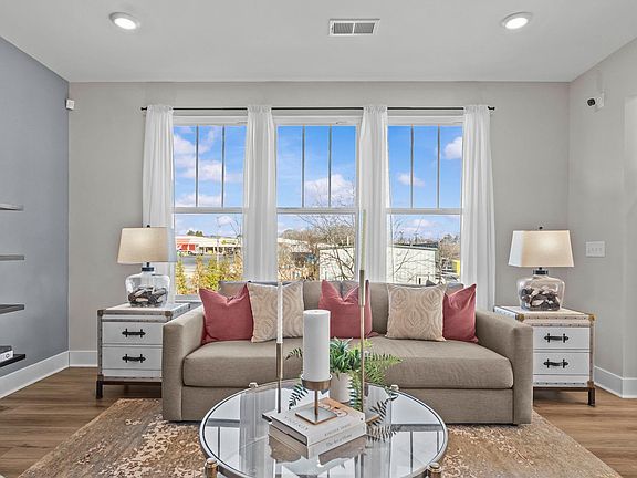7th image of this home
