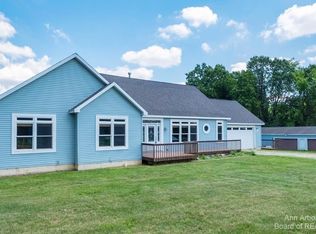 19342 Ivey Rd, Chelsea, MI 48118