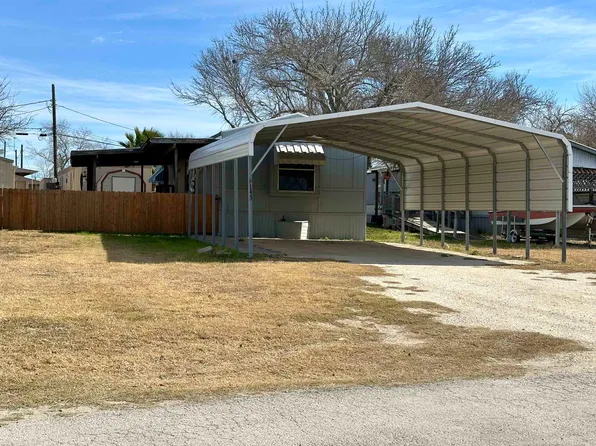 143 Camino De Los Vws, Del Rio, TX 78840