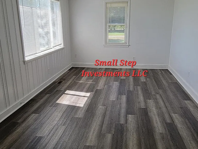 241 Ocran Rd — Photo 3