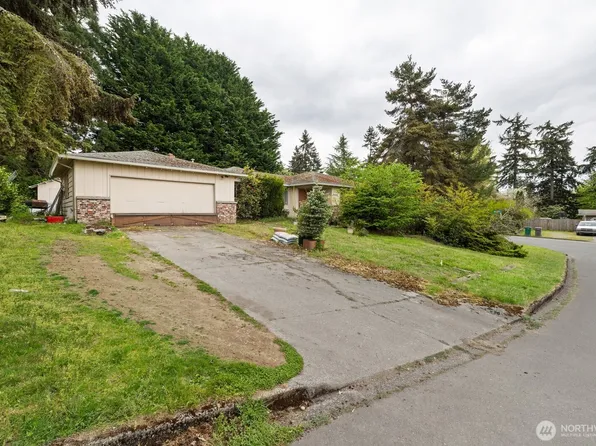 31446 28th Place SW, Federal Way, WA 98023