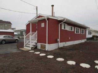 708 S Green St, Tuckerton, NJ 08087