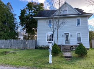 941 Dot St, Cheboygan, MI 49721