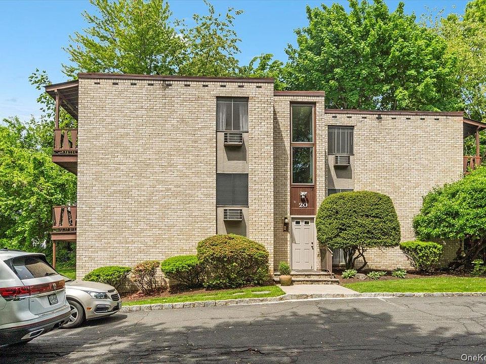 1st image of 20 Fisher Ave APT 2