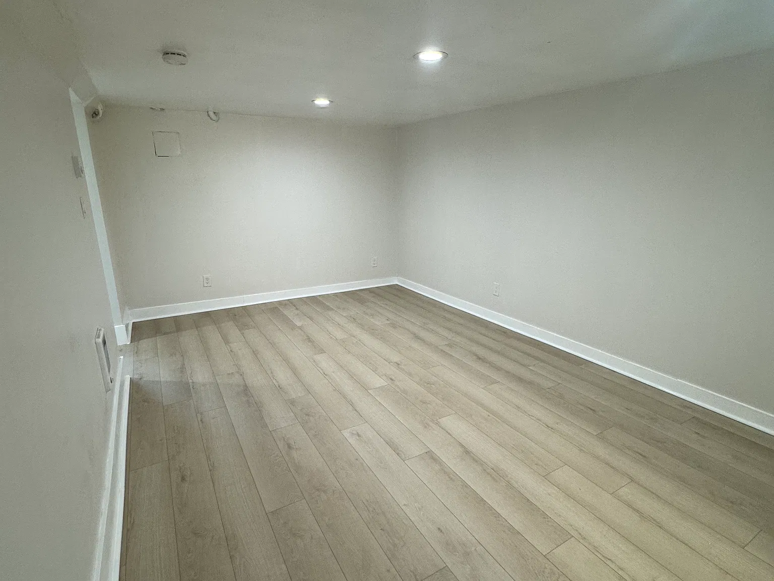 1844 S 250th Pl — Photo 3