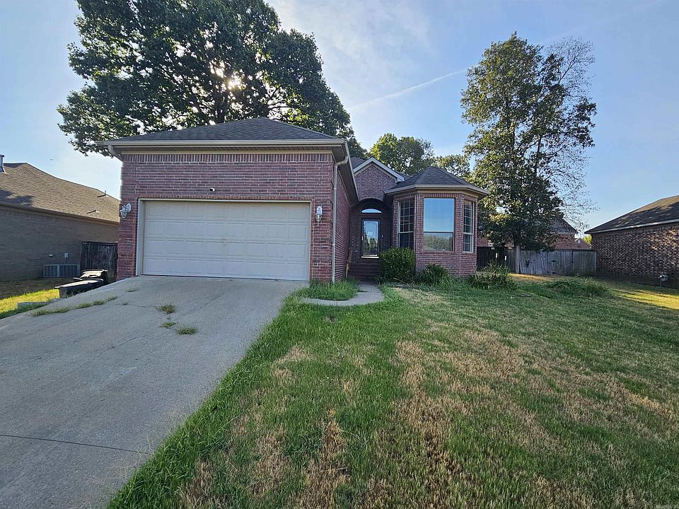1st image of 1904 Reveille Cir