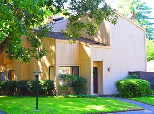941 Vanderbilt Way, Sacramento, CA 95825
