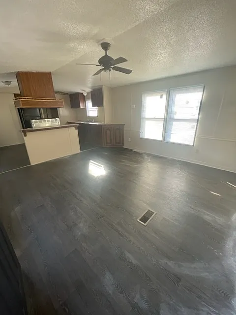 6306 Crestwood Avenue - 1 — Photo 2