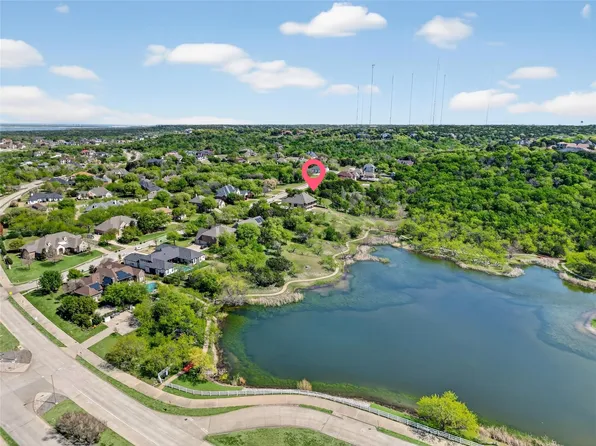 2732 Wood Lake Dr, Cedar Hill, TX 75104