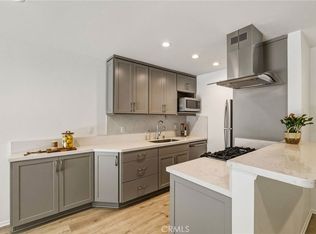2411 Prospect Ave APT 122, Hermosa Beach, CA 90254