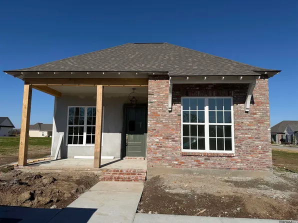 204 Fosters Way, Thibodaux, LA 70301