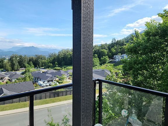 3rd image of 8220 Nixon Rd