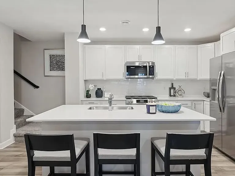 5209 Long Pointe Pass — Photo 5