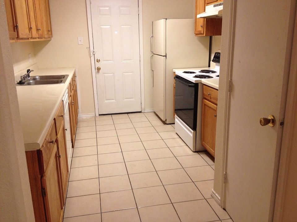 1st image of 7557 Oak Chase