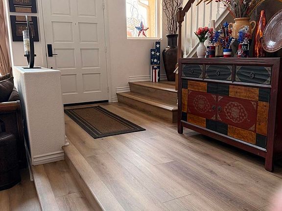 2nd image of 2503 La Costa Ave