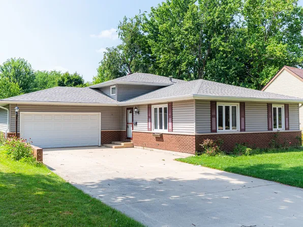 1721 N 1st St, Dekalb, IL 60115